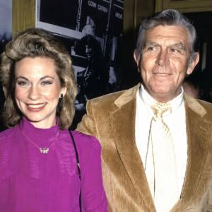 Cindi Knight Net Worth